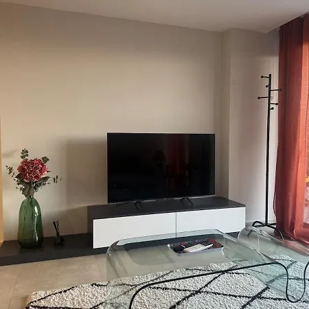 Vue Et Montagne Lägenhet